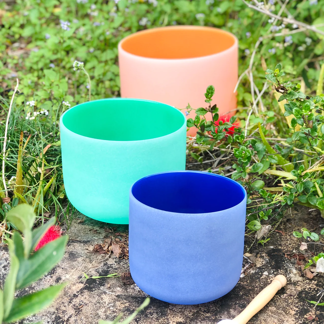 Set Of 3 Coloured Crystal Singing Bowls